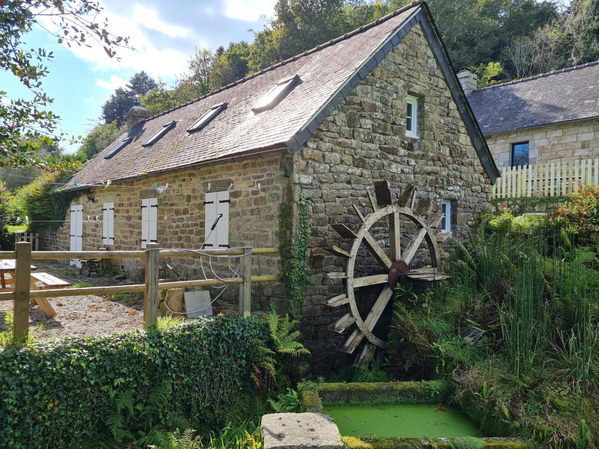 Willa Moulin De Bonnescat Plogonnec Zewnętrze zdjęcie